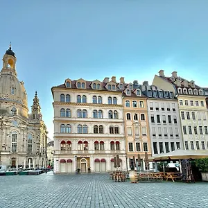 4* Apart Otel Neumarkt